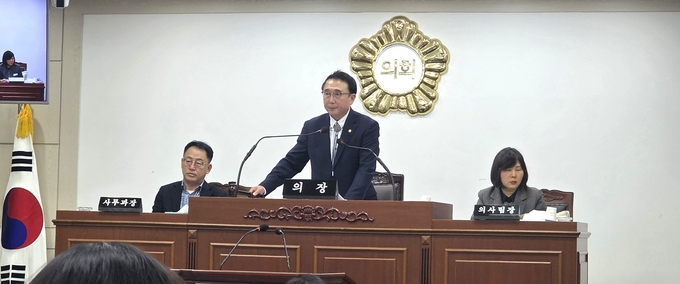 4067765_797145_5822 영덕군의회.jpg